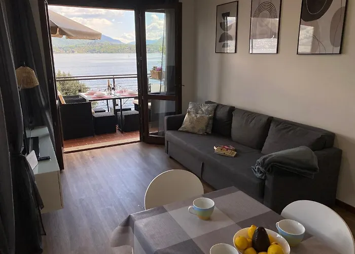 Blue ストレーザ